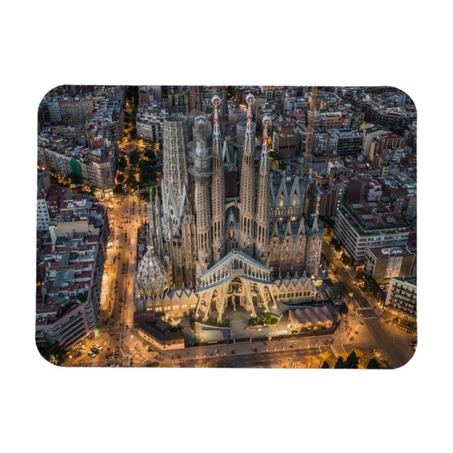 Monuments | La Sagrada Familia Magnet (Horizontal)