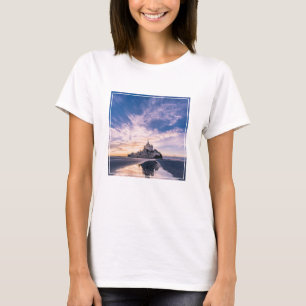 Monuments   Mont Saint-Michel, Normandy France T-Shirt