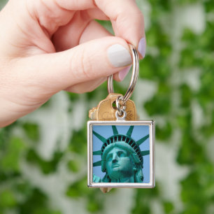 Monuments   Statue of Liberty Face Key Ring