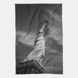 Monuments   Statue of Liberty Manhattan NYC Tea Towel