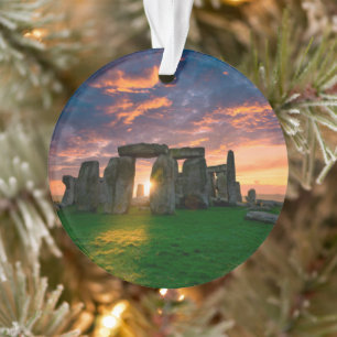 Monuments   Stonhenge, England Ornament