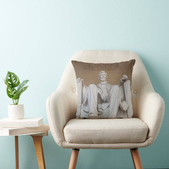 Monuments | The Lincoln Memorial Cushion (Chair)