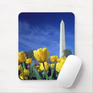 Monuments Washington Monument in Spring Mouse Pad