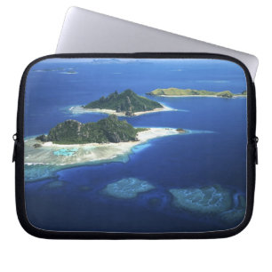 Monuriki, Monu and Yanuya Islands, Mamanuca Laptop Sleeve