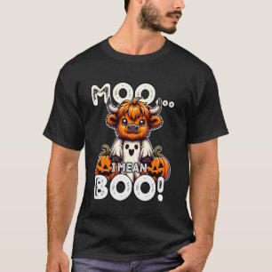 Moo I Mean Boo Funny Highland Cow Ghost Halloween T-Shirt