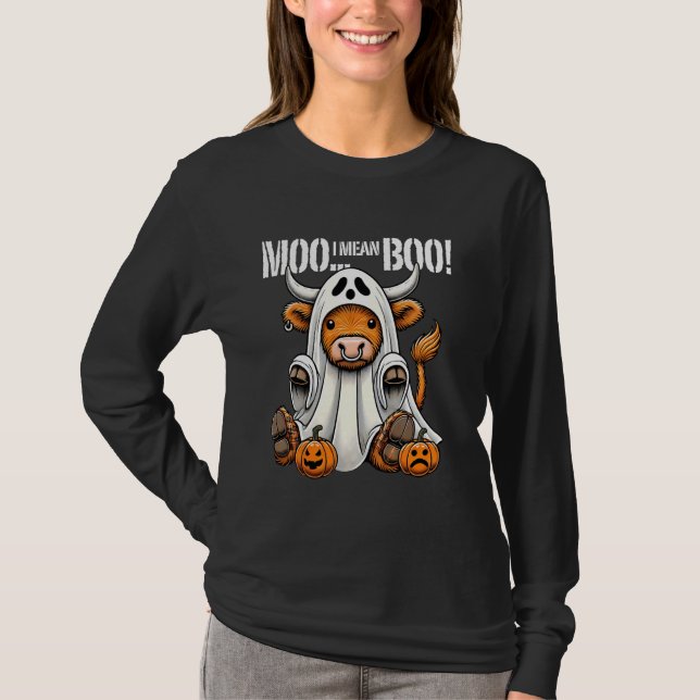 Moo I Mean Boo Funny Highland Cow Ghost Halloween  T-Shirt (Front)