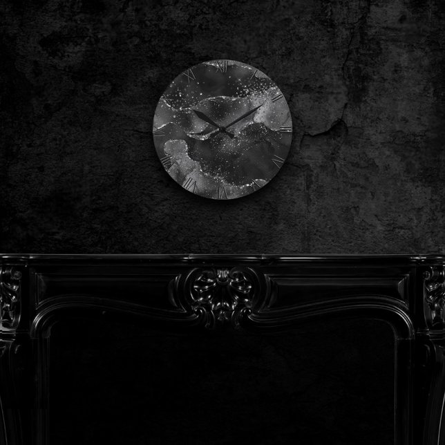 Moody Agate | Onyx Black Silver Vampy Goth Glitter Round Clock (Creator Uploaded)