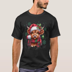 Mooey Christmas Highland Cow Christmas Lights Cow T-Shirt