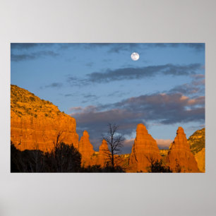 Moon Over Sedona, Arizona 2222 Poster