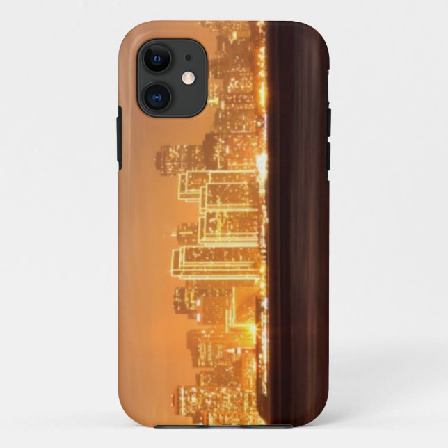 Moon setting over San Francisco on hazy December Case-Mate iPhone Case (Back)