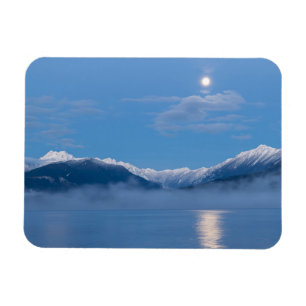Moon Setting Seabeck, Washington Magnet