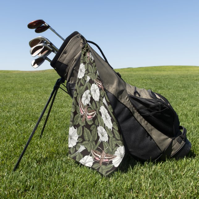 Moonflowers and sphinx moths golf towel (Green)