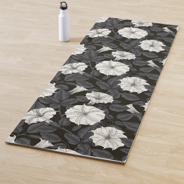 Moonflowers Yoga Mat (In Situ)