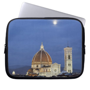 Moonrise and Florence Cathedral, Basilica di Laptop Sleeve