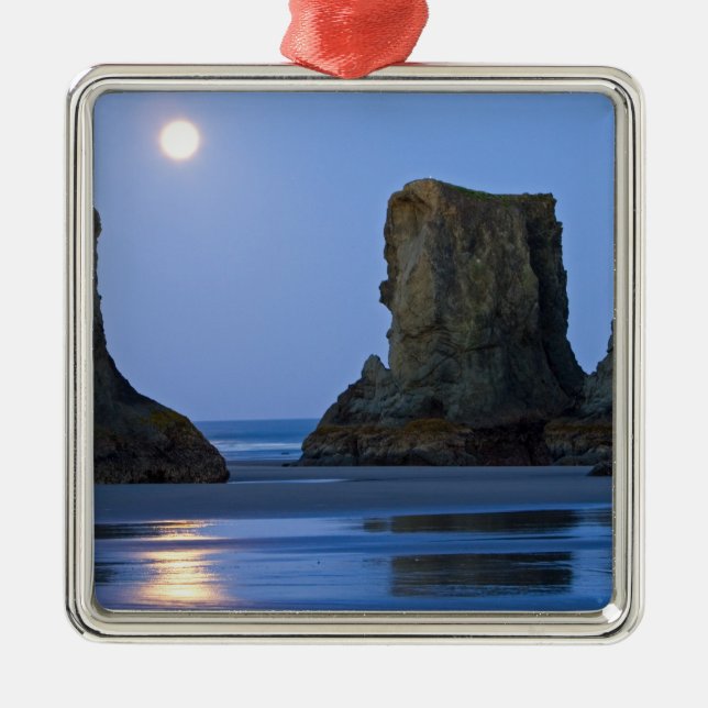 Moonset, Bandon Beach, Oregon. Metal Tree Decoration (Front)