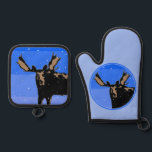 Moose in Winter  - Original Wildlife Art Oven Mitt & Pot Holder Set<br><div class="desc">Moose in Winter portrait,  original painting.   We specialise in cute and funny original art. Buy this for yourself or as a great gift for your Moose loving friends. Be creative - click on CUSTOMIZE to add/remove/change text,  resize the picture,  change colours or anything else the customisation tool will allow!</div>