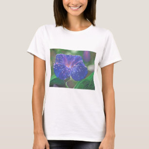 Morning Glory (Ipomoea Purpurea) Petals and Dew Dr T-Shirt