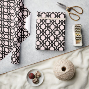 Moroccan Black/Pink Quatrefoil Lattice Mod Pattern Wrapping Paper