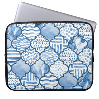 Moroccan geometric, watercolor seamless pattern. laptop sleeve