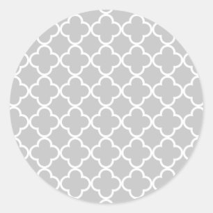 Moroccan Grey White Quatrefoil Pattern Classic Round Sticker