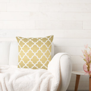Moroccan Quatrefoil Pattern   Gold and White Cushion