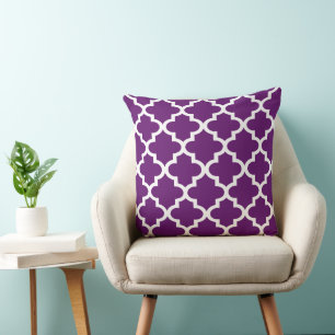 Moroccan Quatrefoil Pattern   Purple and White Cushion