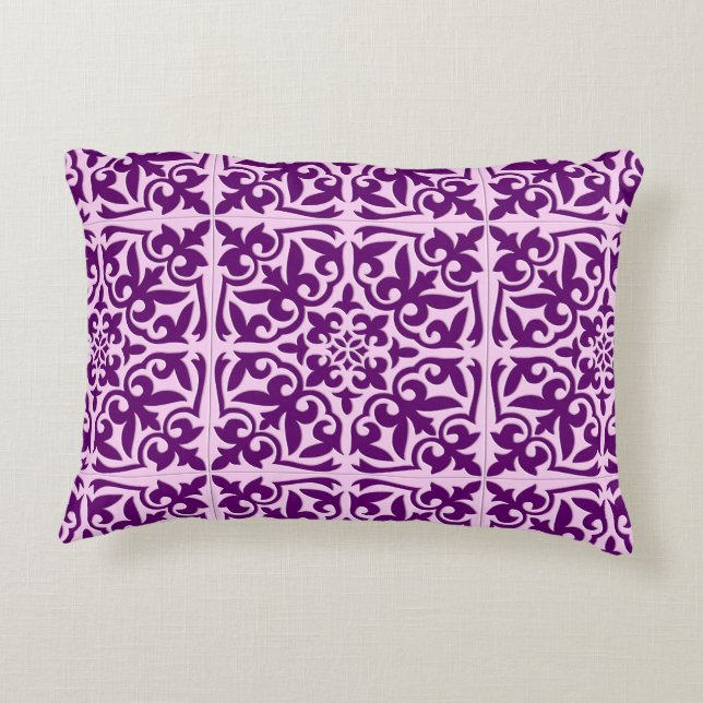 Moroccan tile - purple and orchid decorative cushion (Back)