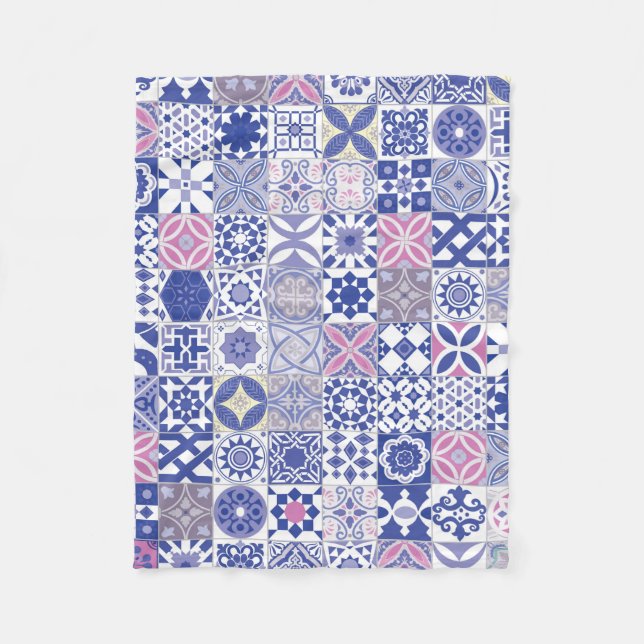 Moroccan tile - purple and pink fleece blanket (Front)