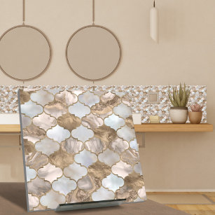 Moroccan trellis White marble and gold Tile