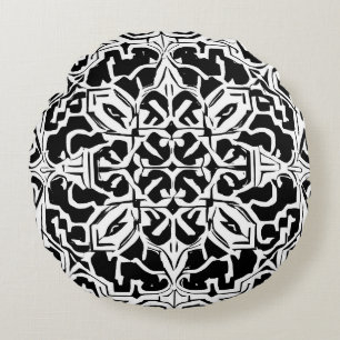 Mosaic Moroccan Tile Pattern in Black and White Round Cushion