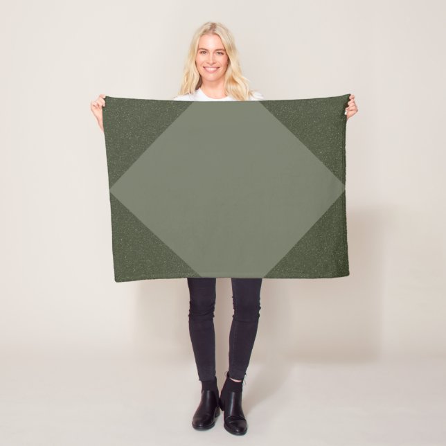 Moss Green Diamond Fleece Blanket (In Situ)