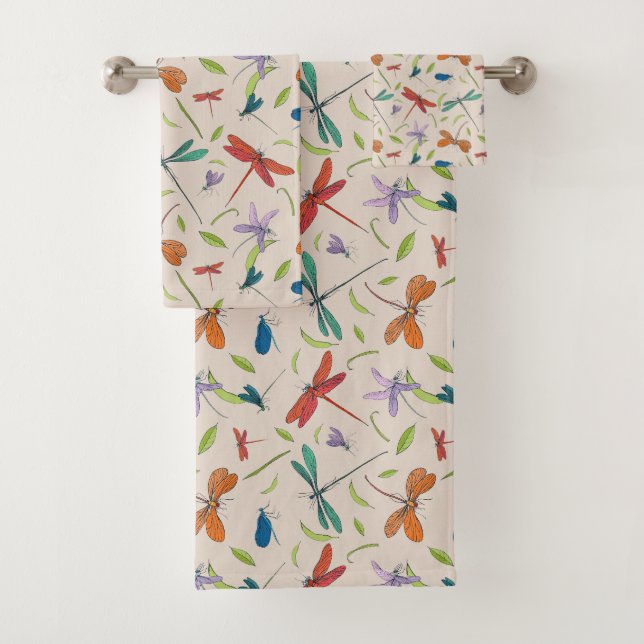 Moth Butterfly Pattern Latte Mug Bath Towel Set (Insitu)