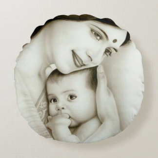 Mother and Child: Watercolor Embrace Art Print Round Cushion