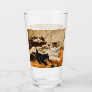 Mother and Her Kittens Glass