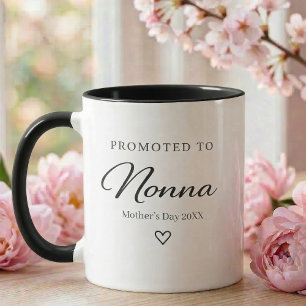 Mother’s Day Pregnancy Reveal Gift for Nonna Mug