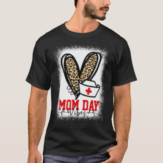 Mothers Day Mama  As Leopard Heart Nurse For Women T-Shirt