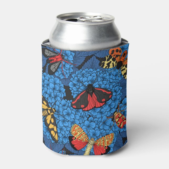 Moths on blue hydrangea can cooler (Can Front)