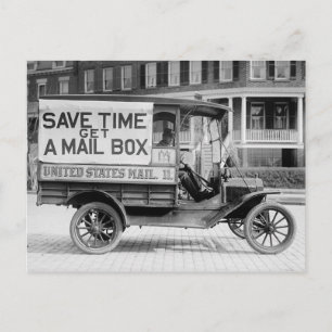 Motorised Mail Wagon by the U.S. Post Office Dept. Postcard