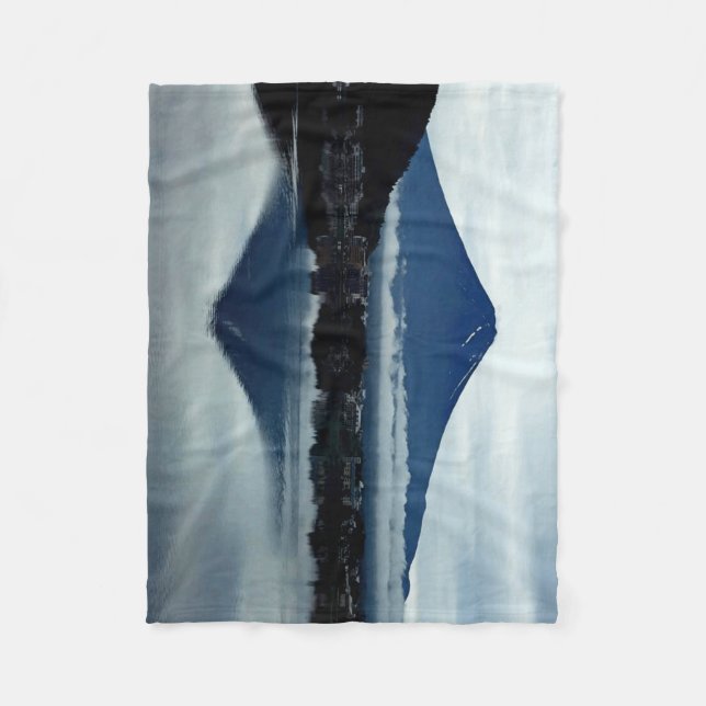 Mount Fuji Comfy Soft Fleece Blanket (Front)