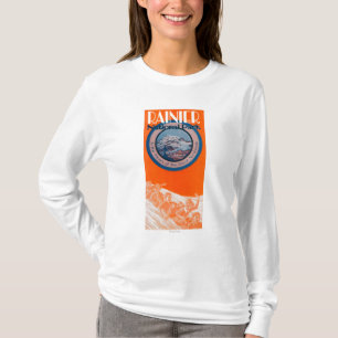 Mount Rainier Poster - Sledding T-Shirt