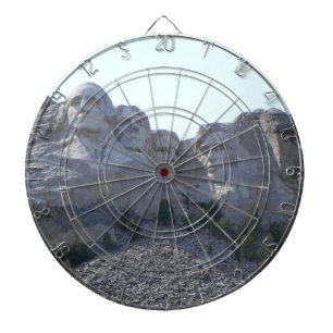 MOUNT RUSHMORE DARTBOARD