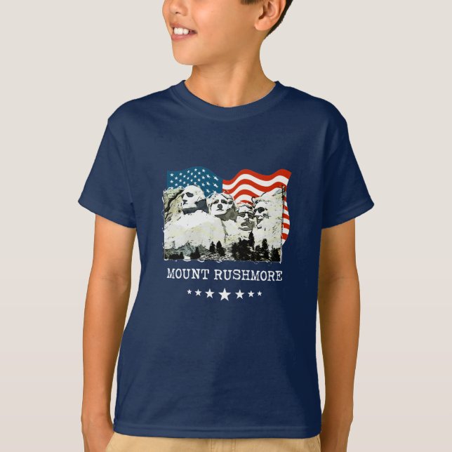 Mount Rushmore Monument Souvenir Gifts USA T-Shirt (Front)