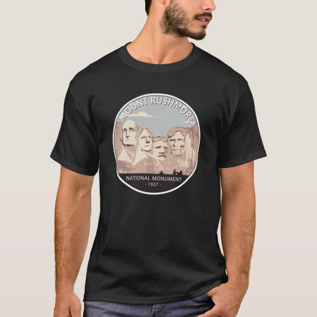 Mount Rushmore National Monument Retro Circle T-Shirt (Front)