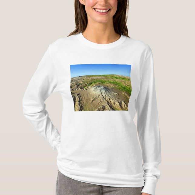 Mount Saint Helens T-Shirt (Front)
