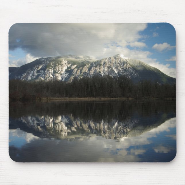 Mount_Si Mouse Pad (Front)