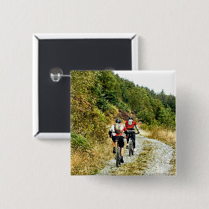 MOUNTAIN BIKING 15 CM SQUARE BADGE