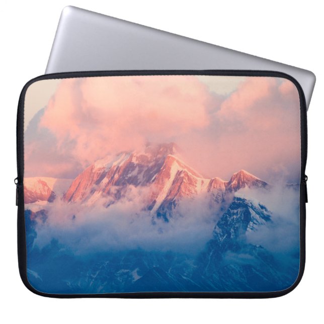 MOUNTAIN COVERED WITH SNOW AT DAYTIME LAPTOP SLEEVE (Front)
