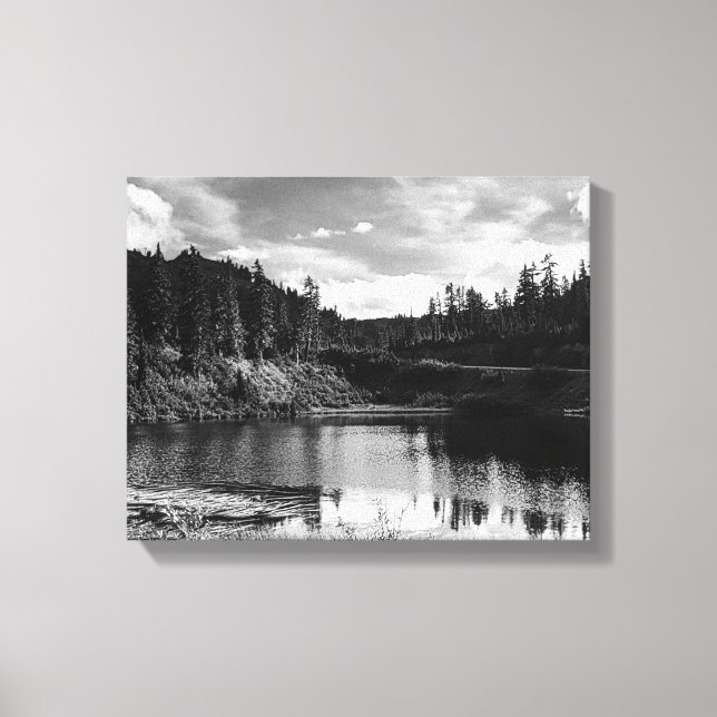 Mountain lake canvas print (Front)