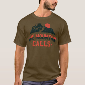 Mountain Love Climbing Bouldering Alpinist Design T-Shirt