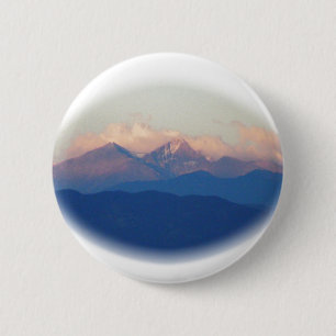 MOUNTAIN SCENE products 6 Cm Round Badge